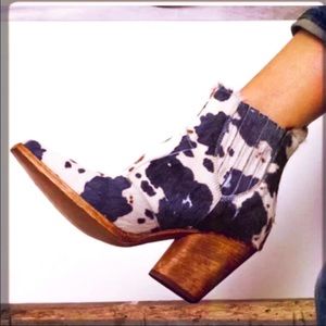 Navy Cowhide Ankle Booties